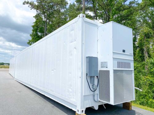 40ft-high-cube-insulated-shipping-container-with-5-ton-bard-hvac-unit-urban.jpg